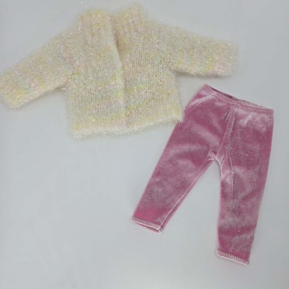 Pleasant Company American Girl of Today Snowball Outfit Sweater and Leggings